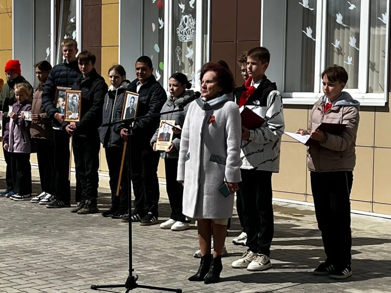 Школьный митинг,  посвященный 79-летию со Дня Победы советского народа в Великой Отечественной войне.